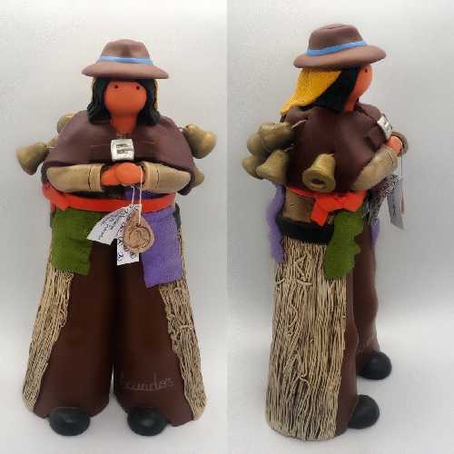 Artesanía Cerámica Aruchico Grande Con Campanas 32cm